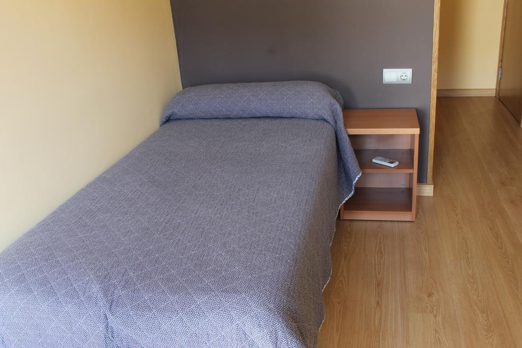 Hostal Cal Siles El Prat de Llobregat Kültér fotó
