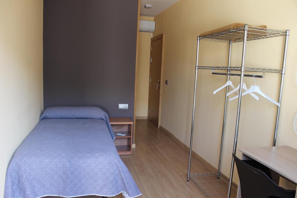Hostal Cal Siles El Prat de Llobregat Kültér fotó