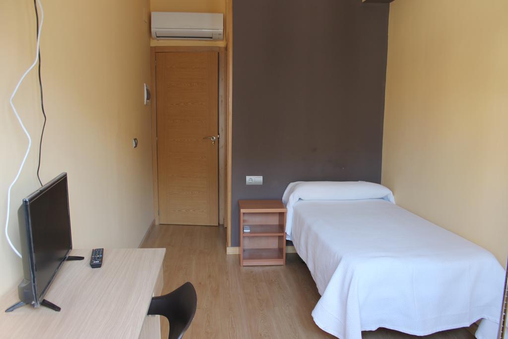 Hostal Cal Siles El Prat de Llobregat Kültér fotó