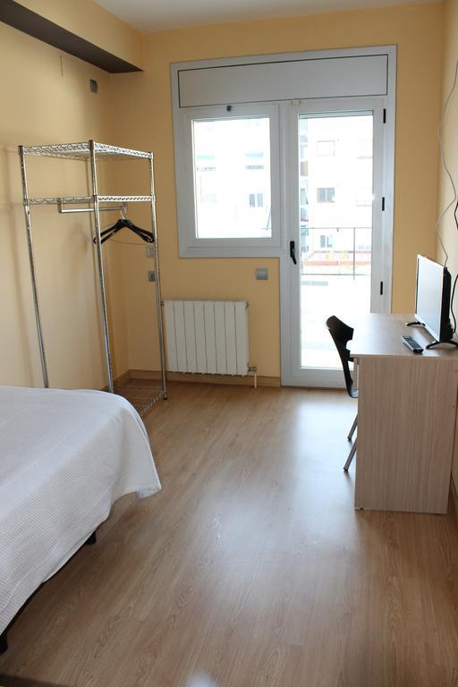 Hostal Cal Siles El Prat de Llobregat Kültér fotó